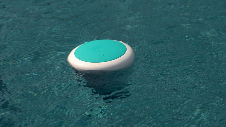 Ondilo ICO Drifting In Rippled Water Monitoring