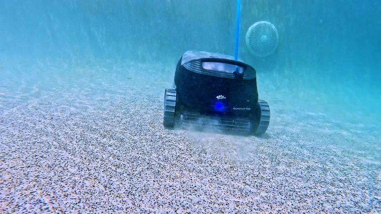 Dolphin Quantum Pro Stirring Up Dust On Floor Front View