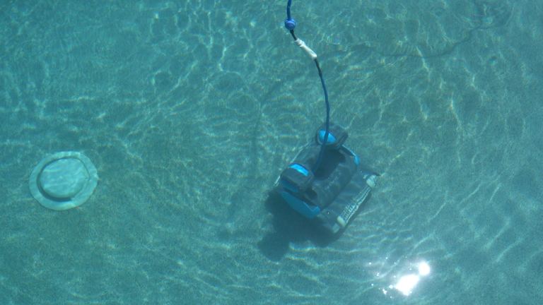 Dolphin Premier Aerial View Robot Cleaning Pool Floor