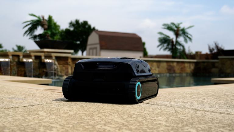 Aiper Scuba X1 Pro Parked On Deck Front View Waterfall