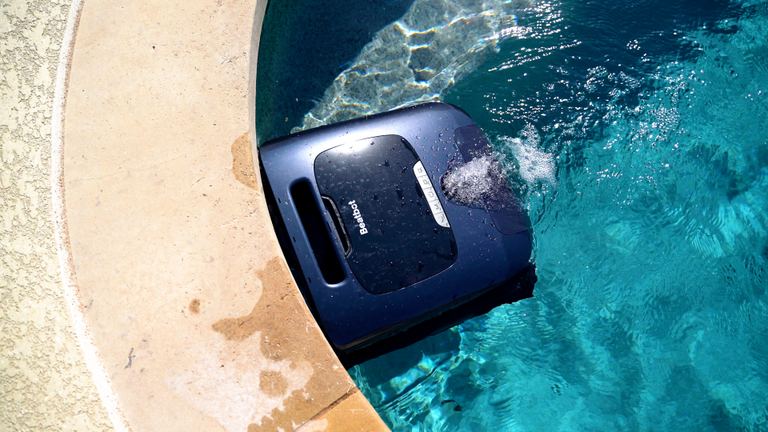 Beatbot Aquasense 2 Ultra Angled Pool Edge Water Surface