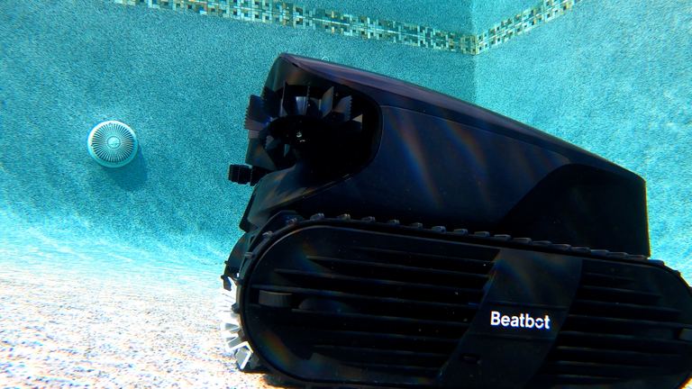 Beatbot AquaSense 2 Ultra Close Underwater Robot Pool Floor Drain